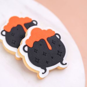 Mini Magic Cauldron Cookie Stamp with Cutter